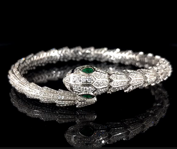 Picture of Emerald-Eyed Serpent Diamond Bracelet- 5.50 carats