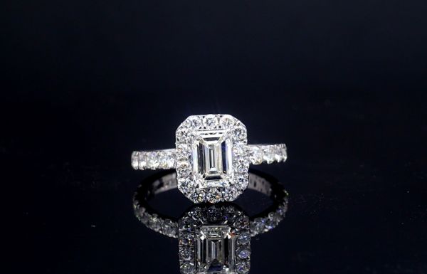 Picture of 1.10 carat Solitaire Elegant Emerald Cut Diamond halo Ring