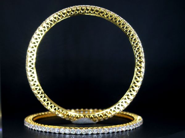 Picture of 12.90 Carat Total Diamond Full Eternity Bangle Set.