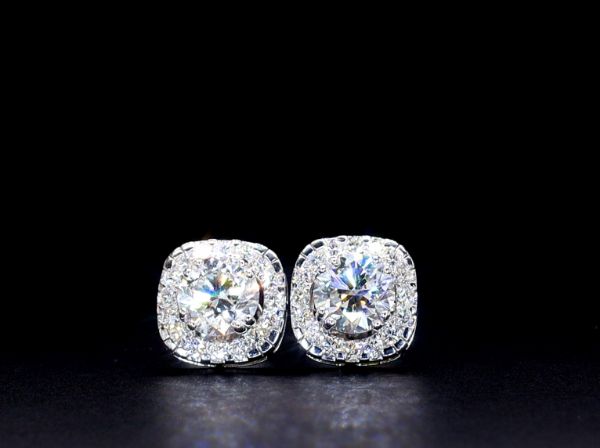 Picture of 3.10 CT Solitaire Earrings, Framed In Sparkling Halos. (4CTW diamonds)
